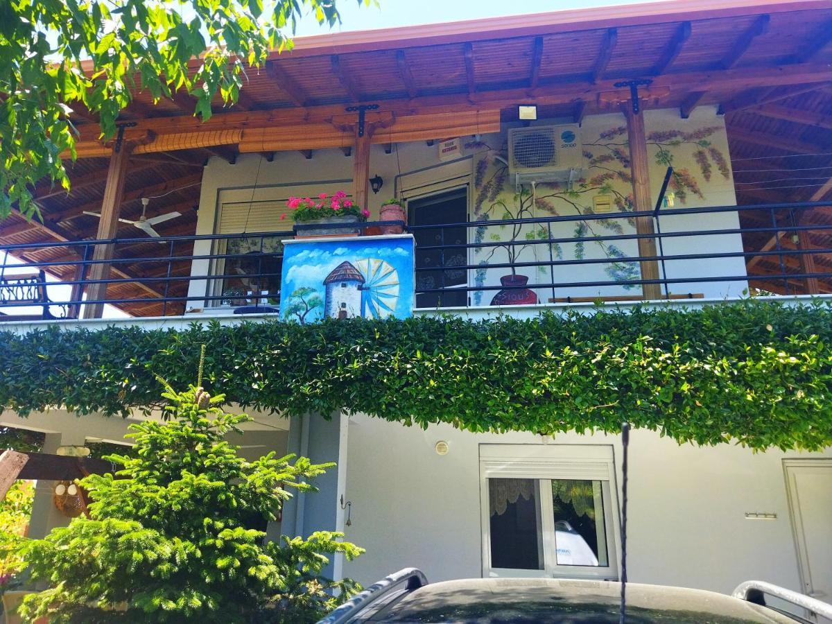 Adam'S Holiday House 2019 Karianí Esterno foto