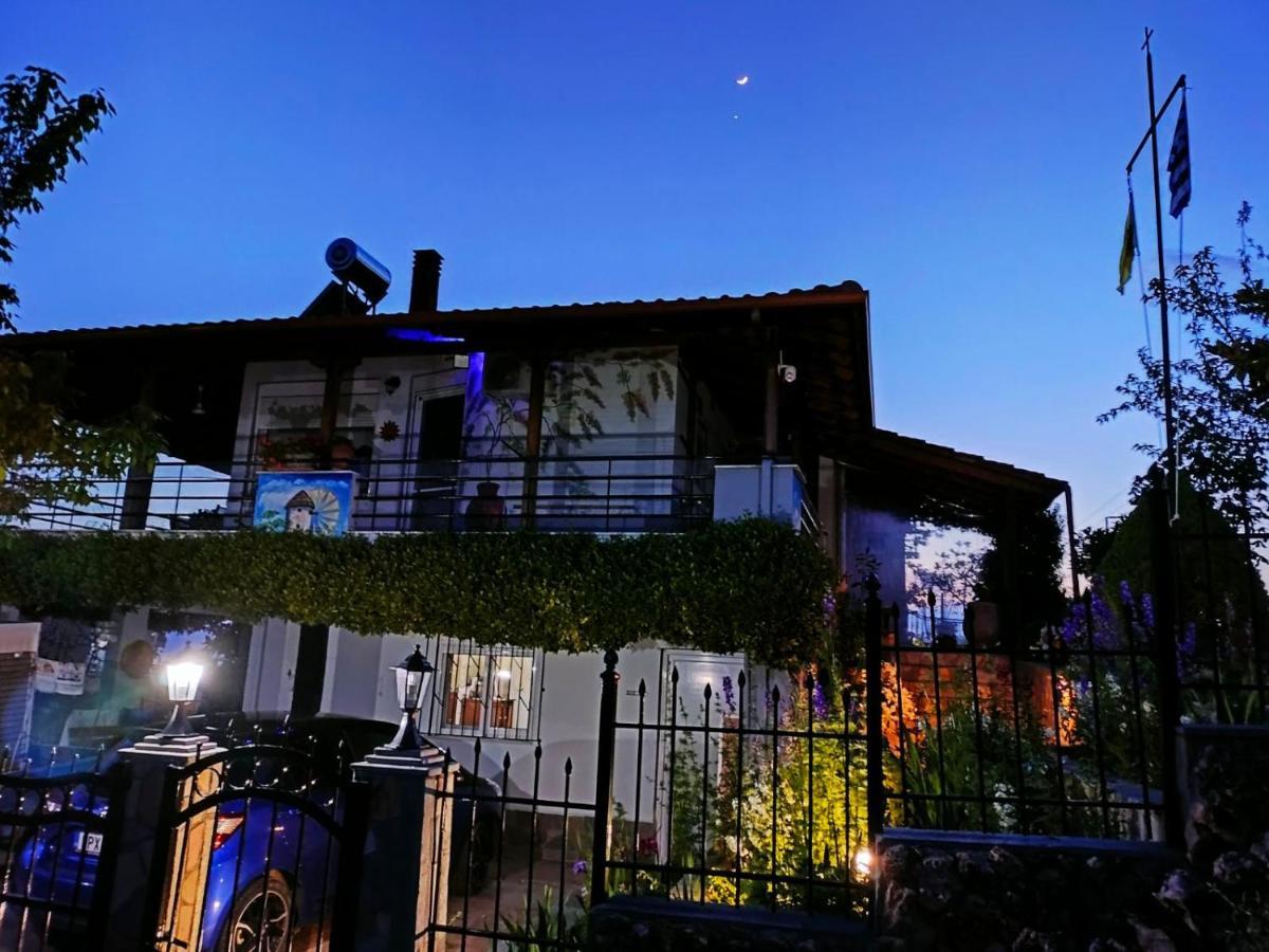 Adam'S Holiday House 2019 Karianí Esterno foto