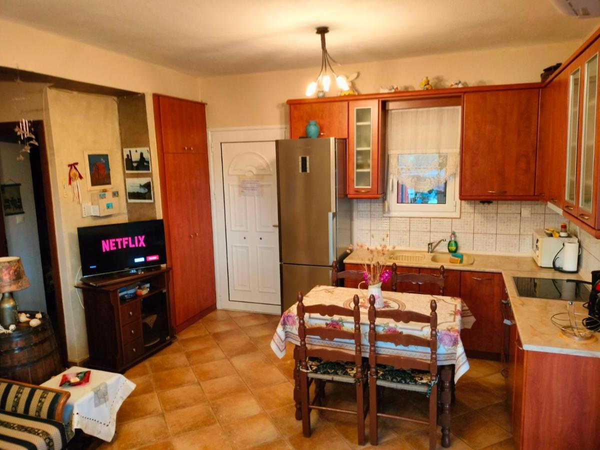 Adam'S Holiday House 2019 Karianí Esterno foto
