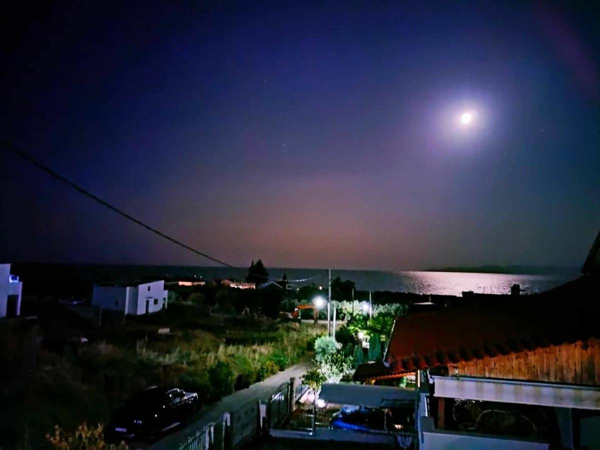 Adam'S Holiday House 2019 Karianí Esterno foto