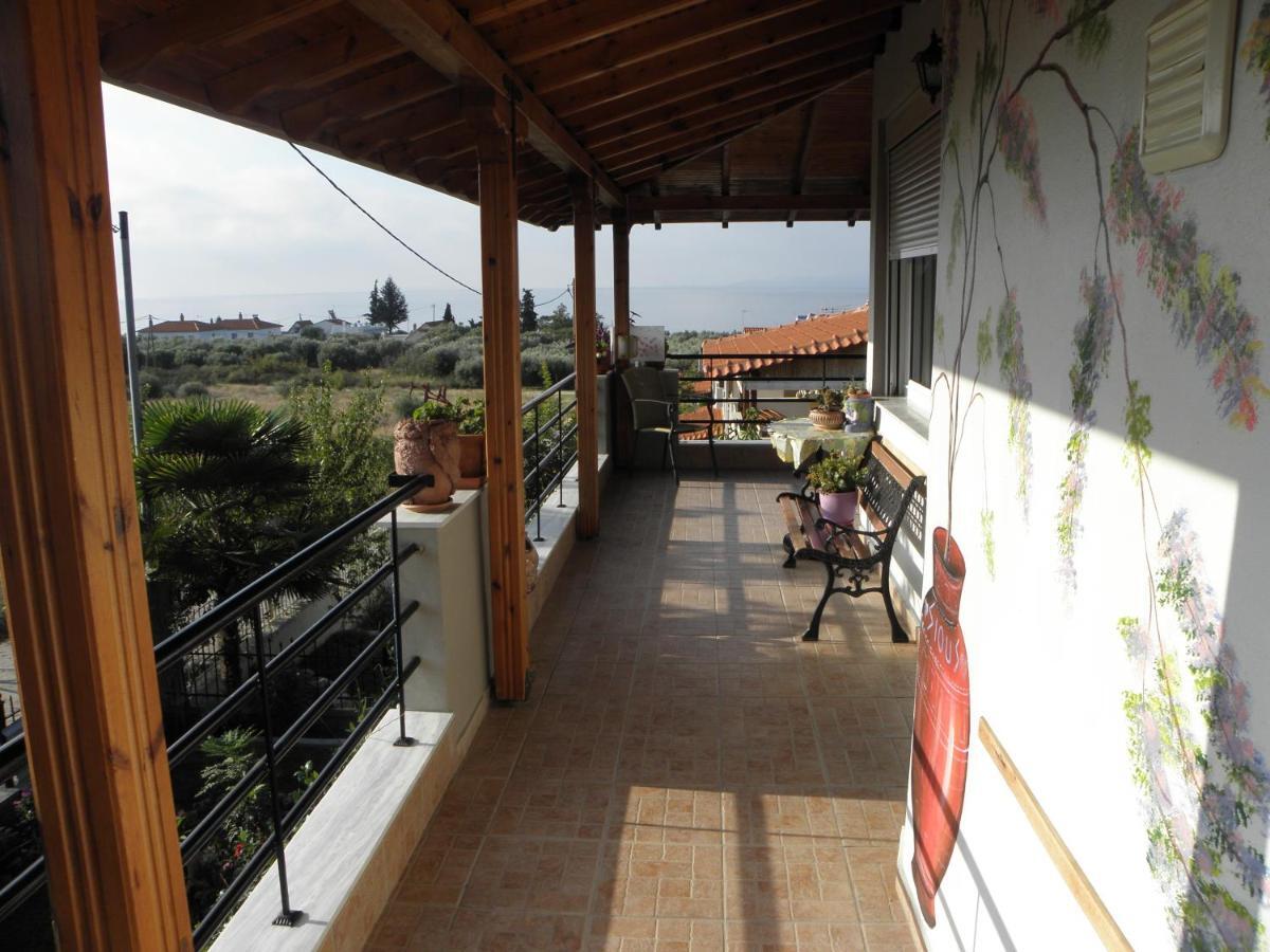Adam'S Holiday House 2019 Karianí Esterno foto