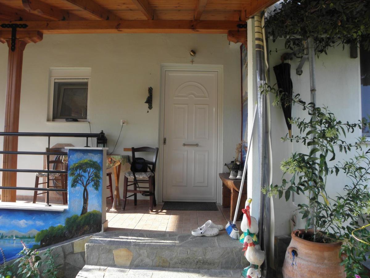 Adam'S Holiday House 2019 Karianí Esterno foto