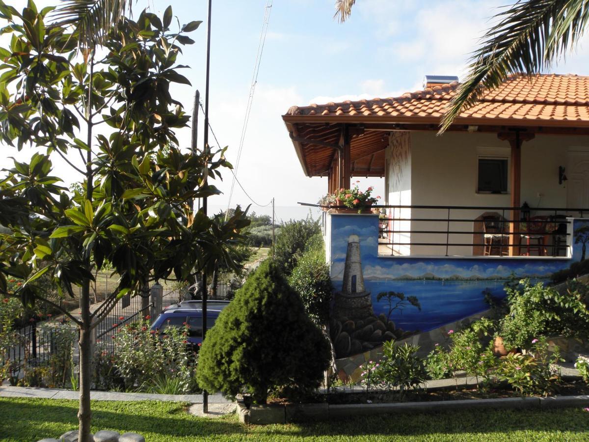 Adam'S Holiday House 2019 Karianí Esterno foto